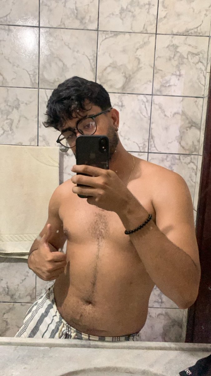 carlin 🩹 tweet media