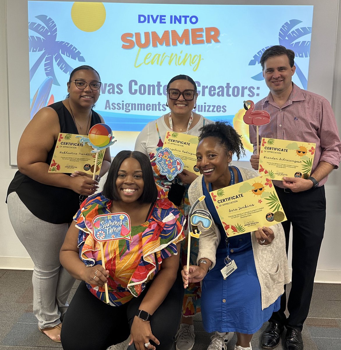 Mrs. Oguntuga ✨ tweet media