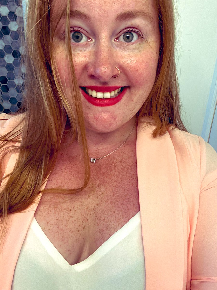 MaddamMustache's tweet photo. I am deeply depressed how long I waited until I played with red lipstick 💄 💋 
#sometimesimcute https://t.co/uC7DMcISUN
