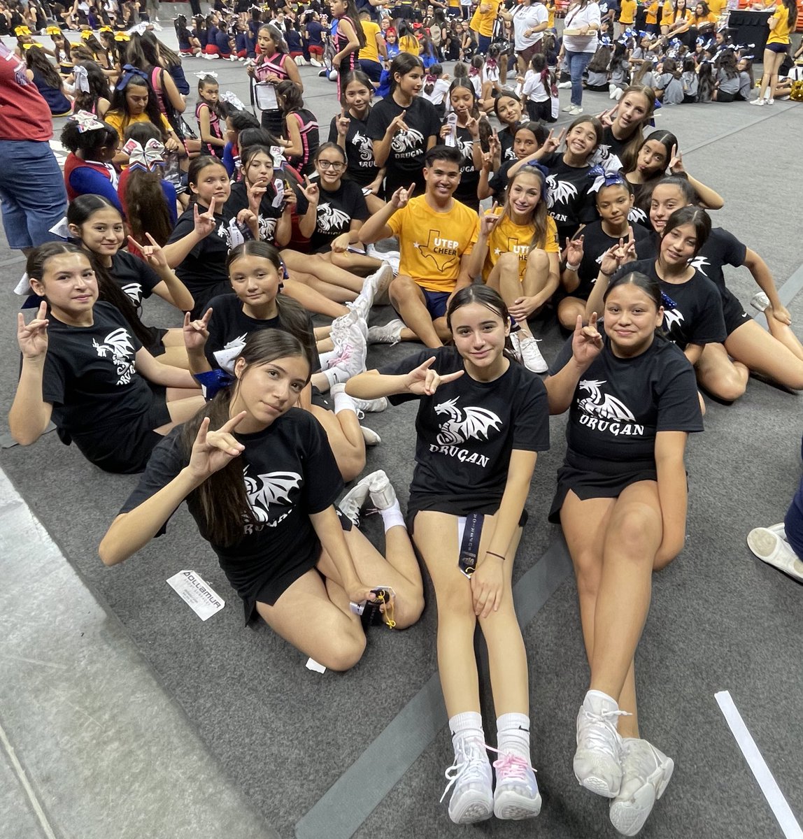 CheerDrugan's tweet photo. UTEP CHEER CAMP in the books!
Thank you Coach Bianca and all of the UTEP Cheerleaders especially our buddies Luke and Idaly for making this such a great learning experience! @JDrugan_K8 @cmercado_JDS @RAlva_JDS @Athletics_JDS @UTEPCheer https://t.co/ZTgJlHwOZ2