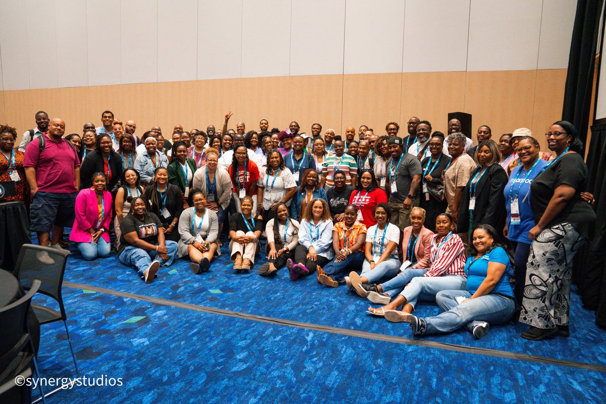 💜 Chanell Woods 💜 tweet media