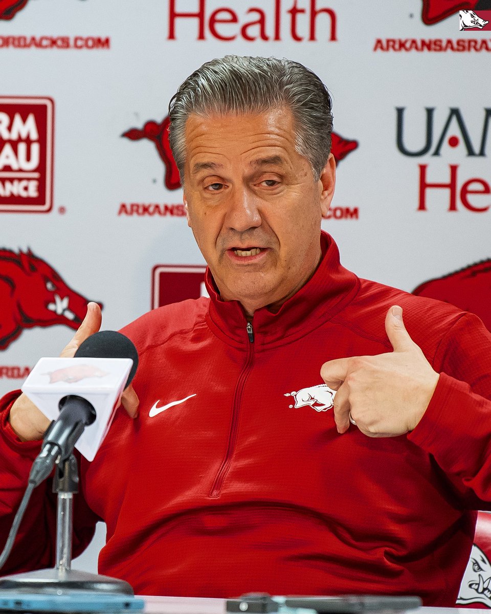 RazorbackMBB's tweet photo. 2008
2009
2010
2011
2012
2013
2014
2015
2016
2017
2018
2019
2020
2021
2022
2023
2024

A player coached by @CoachCalArk has been selected in 17-straight NBA Drafts. https://t.co/Q0ENPHJL2s