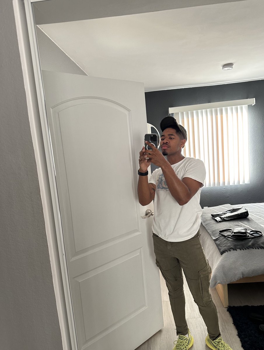 trespapi's tweet image. 5โ9