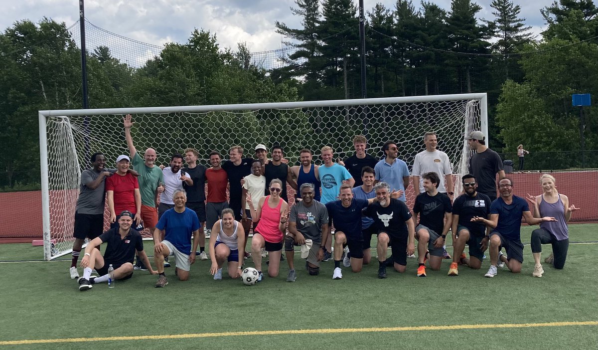 Leslie K. 👩🏾🔬 (@heart4carolina) on Twitter photo <a href="/Prosser_Lab/">Ben Prosser</a> <a href="/Rongtian2/">Rong Tian, MD PhD</a>
The traditional #GRC soccer game ⚽️ 🥅
#GRCcardiac2024
#CardiacRegMechanisms
#ColbySawyerCollege <a href="/Prosser_Lab/">Ben Prosser</a> <a href="/Rongtian2/">Rong Tian, MD PhD</a>
The traditional #GRC soccer game ⚽️ 🥅
#GRCcardiac2024
#CardiacRegMechanisms
#ColbySawyerCollege