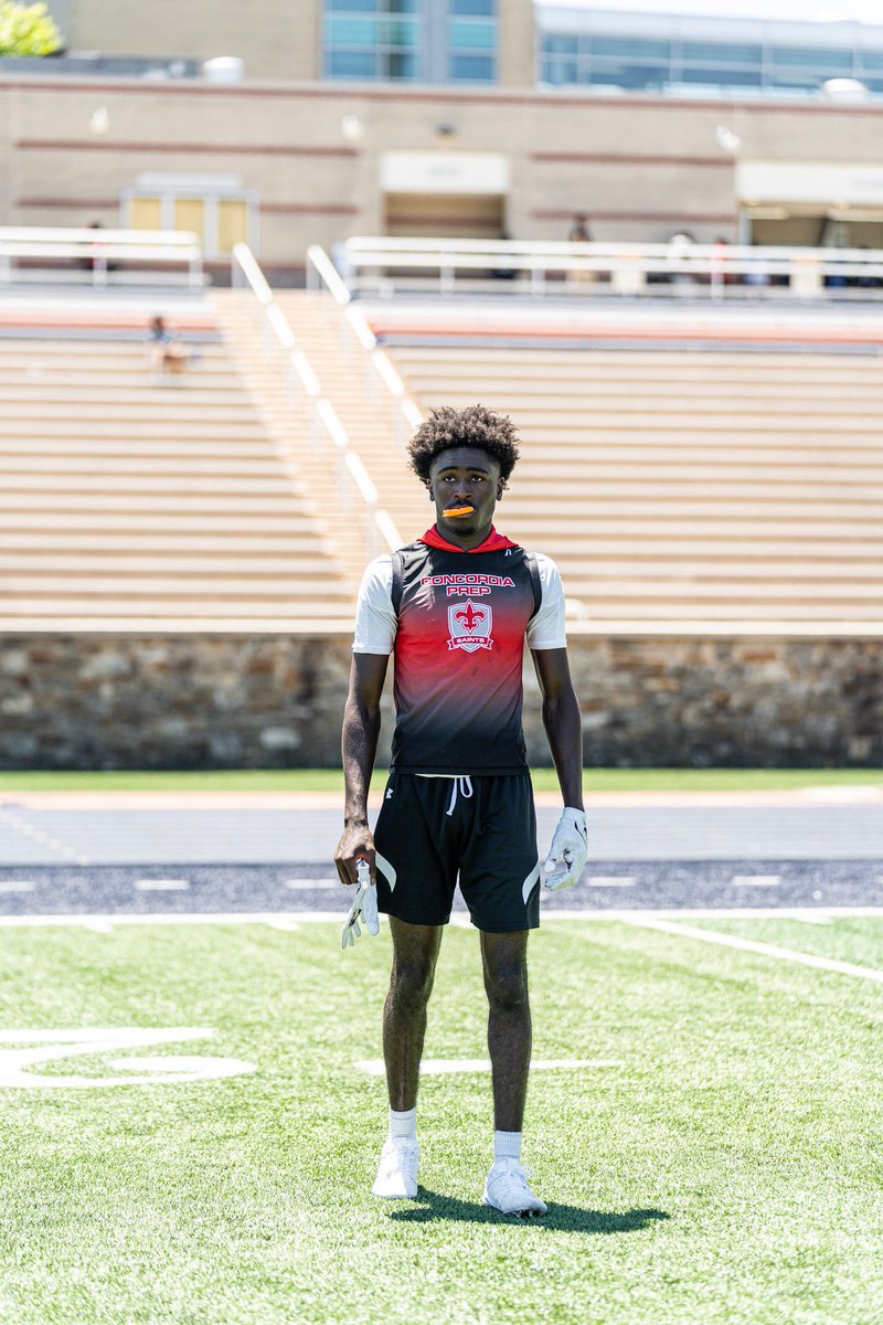 NoahRobinson25's tweet photo. Still looking for a home! 6’1 170 Wr/DB

https://t.co/8b29VleBqe https://t.co/yv7lmTlBut