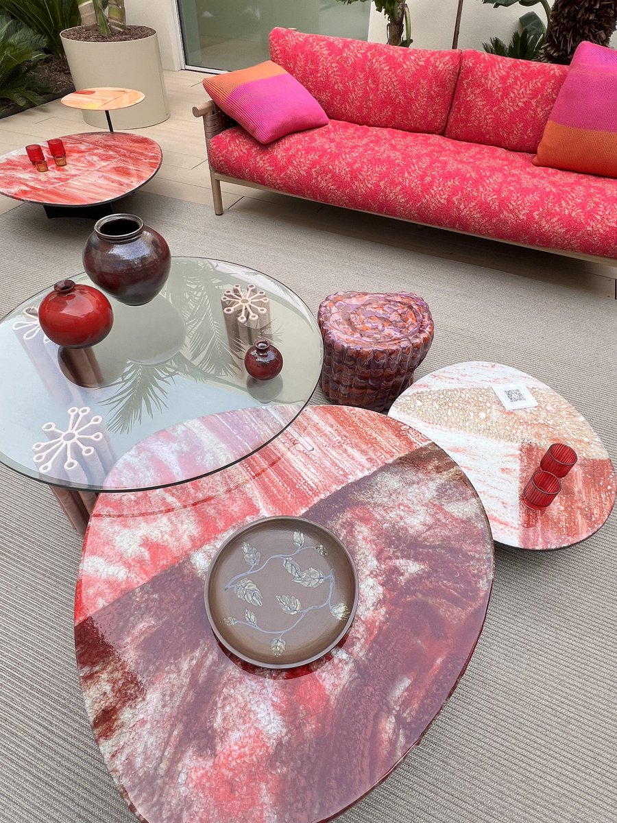 DICColorDesign's tweet image. 社員Aです

「Milan Design Week」とは？

毎年ミラノで開催される世界最大規模のデザインの祭典

弊社はミラノサローネを読み解き、価値観、ブランド戦略、
カラー&amp;amp;マテリアルのトレンドを分析しています

#ミラノサローネ
#MilanDesignWeek
#MilanDesignWeek2024
#MDW2024