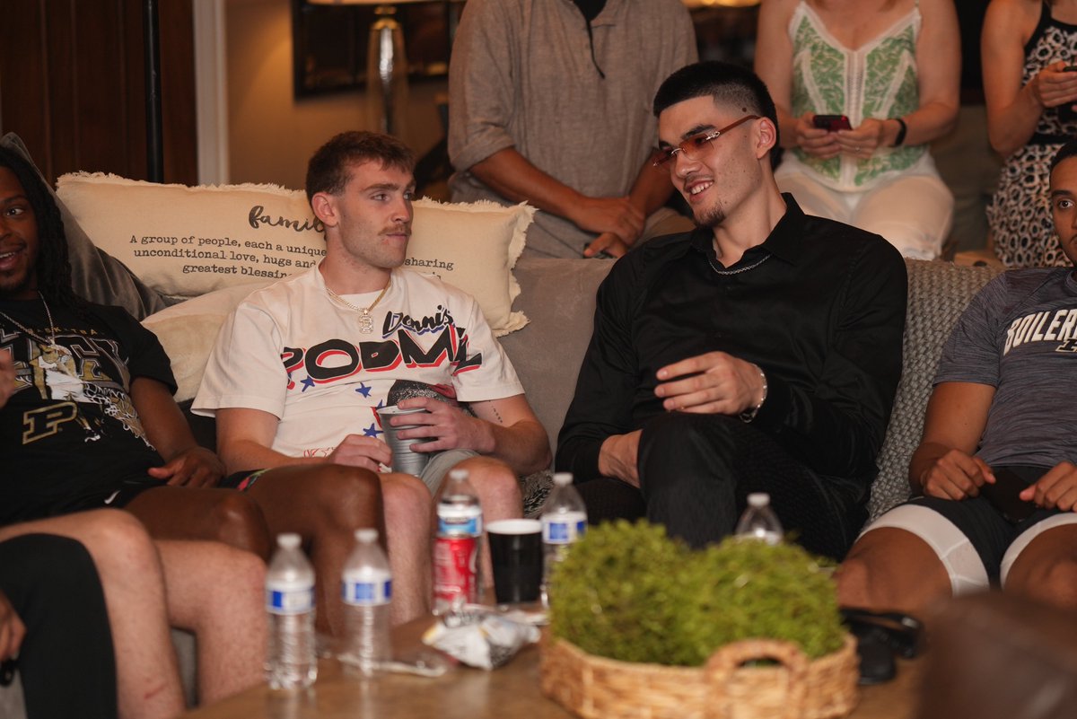 Got the fam back together for tonight.