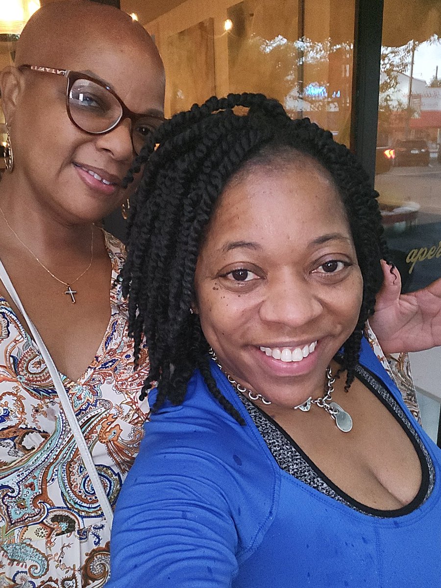 principallearns's tweet photo. To continuous evolution and manifestation.
#SmartFriends #NoMakeUpNeeded https://t.co/8S88Aj4Ti9