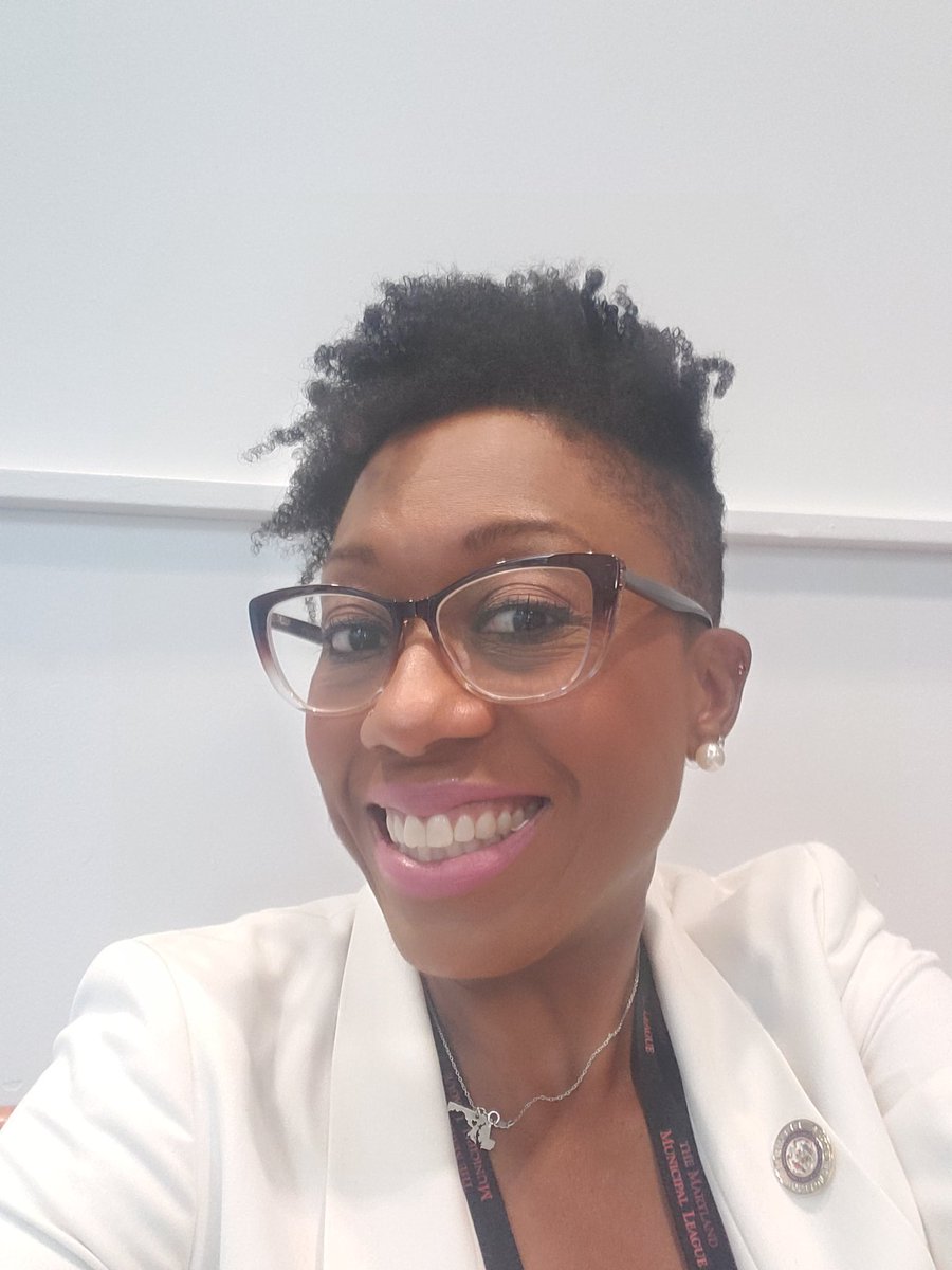 reginatboyce's tweet image. Thank you @MDMunicipal for the my 1st ever MML summer conference 😊🎉

The panel, "Addressing Environmental Health" provided "people-centered" approaches to addressing environmental health &amp;amp; justice ⚖ 

Thank u @DrSacoby @MarylandDNR @EPA @MDHousing 
#Working4MD