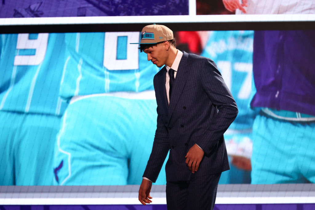 1st pick 
2nd pick 
6th pick 

FRENCH REVOLUTION 🇫🇷
#NBADraft