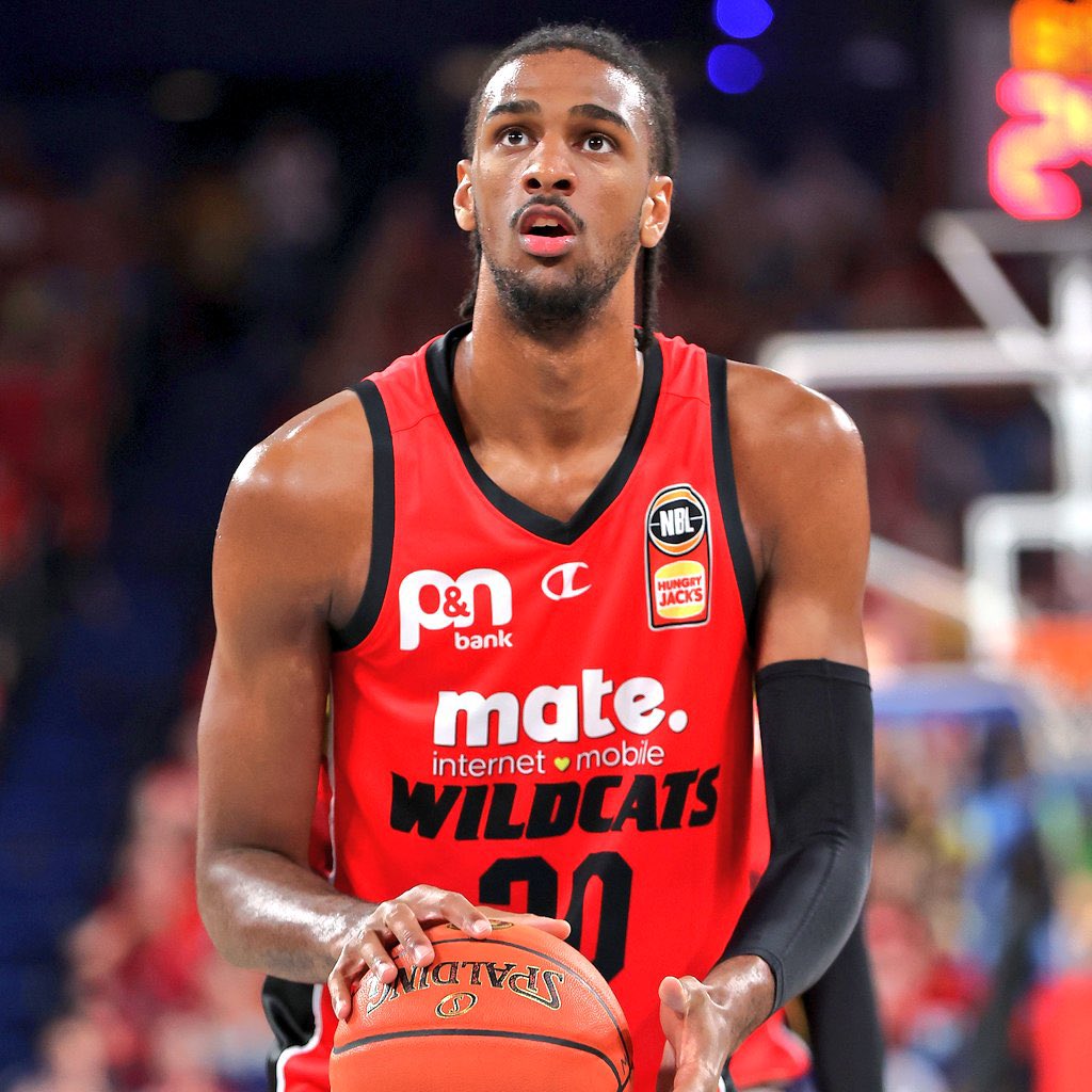 🇫🇷 #DraftNBA 🇫🇷 : 🏀🏀🏀
2023 - #1-Wembanyama
2024 - #1-Risacher
2024 - #2-Sarr
2024 - #6-Salaun
2023 - #7-Coulibaly 
EXCEPTIONNEL 🤩🤩🤩
Quelle cuvée,  avant Traoré en 25 😉
<a href="/ProspectsStats/">Prospects Stats</a> <a href="/defaut_zero/">French Prospect 🇫🇷👀</a> <a href="/ParlonsNBA/">Parlons NBA</a> <a href="/NBAFRANCE/">NBA France</a> <a href="/georgeeddy2/">George Eddy</a> <a href="/Tom_Cprt/">Tom Compayrot</a> <a href="/NBAextra/">NBAextra</a> <a href="/BenjaminMoubech/">Benjamin Moubèche</a>