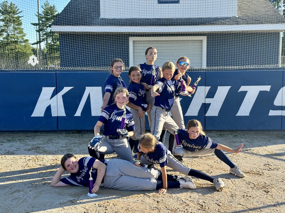 CCKnightsSoftball tweet media