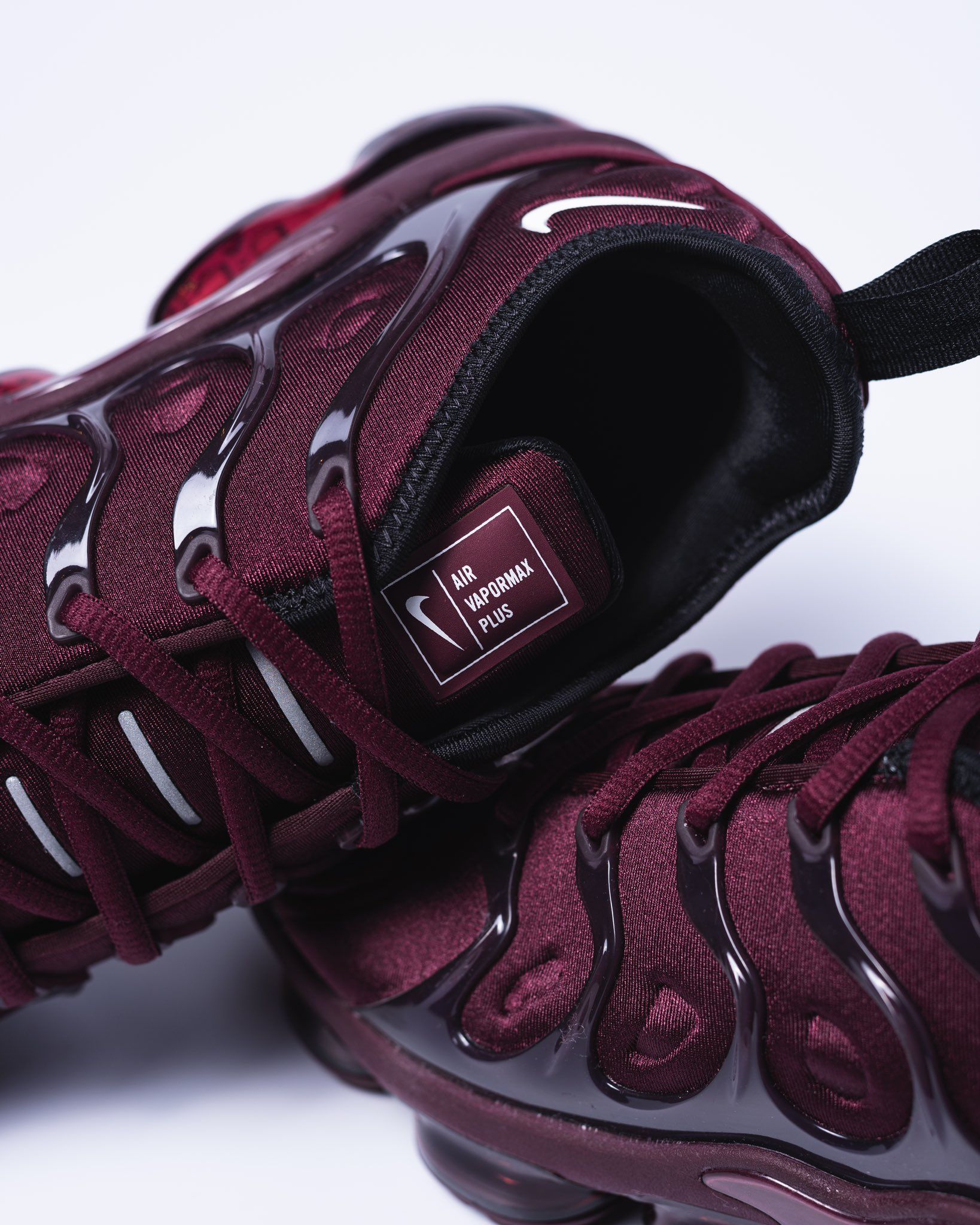 KicksFinder on X Ad ICYMI the Nike Air VaporMax Plus Night Maroon restocked today via Nike US https t 2AmRDAYw0u https t 1EQn8pJxx4 X