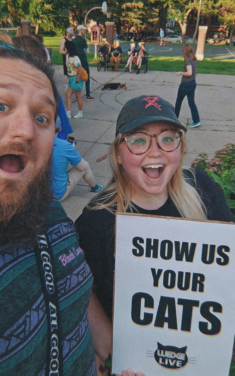 CodyGriz's tweet photo. We FINALLY actually knew about a Cat Tour ahead of time and got to go!! I feel like every other year we learn about it the day after so this was awesome!! It was so much fun seeing so many cute #CatsOfTheWedge with @emmeenan 😻 THANKS @WedgeLIVE https://t.co/UndHSZxmKg