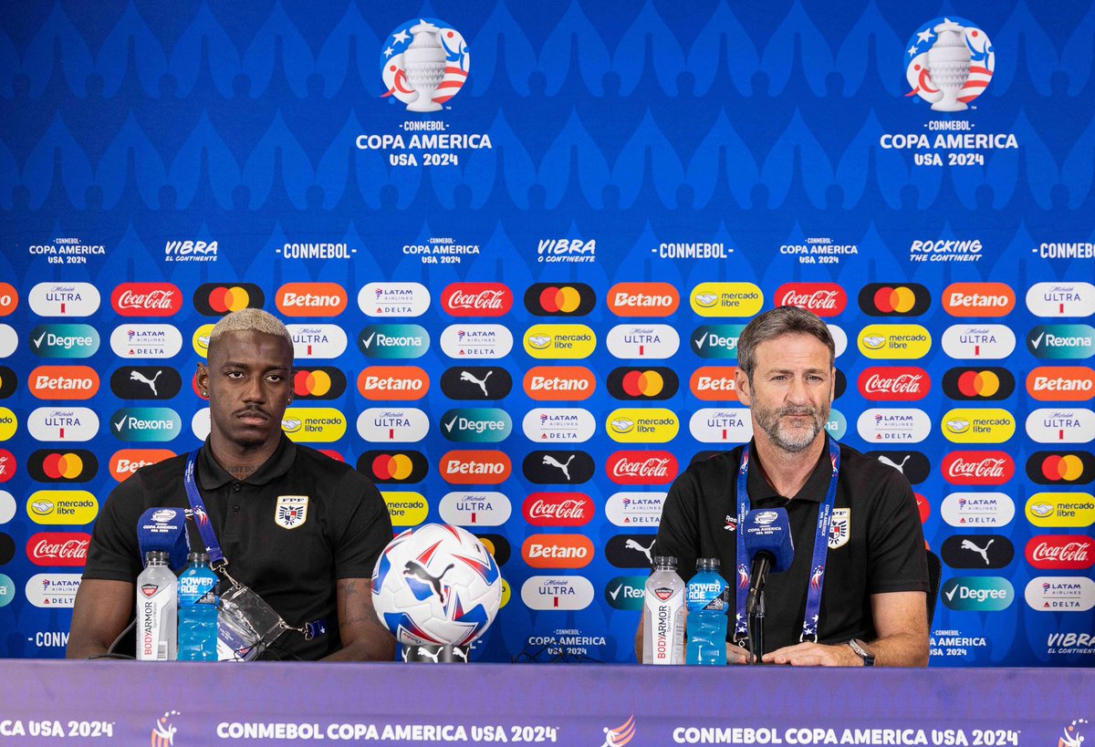 Norwich City FC en español (@norwichcityes) on Twitter photo Todo listo para el cruce de Canarios en la <a href="/CopaAmerica/">CONMEBOL Copa América™️</a>. Panamá 🇵🇦 (<a href="/fepafut/">FEPAFUT</a>) con “Coto” Córdoba preparan el cruce 🆚 la Estados Unidos (<a href="/USMNT/">U.S. Soccer Men's National Team</a>) de Josh Sargent 🫡💛💚 Todo listo para el cruce de Canarios en la <a href="/CopaAmerica/">CONMEBOL Copa América™️</a>. Panamá 🇵🇦 (<a href="/fepafut/">FEPAFUT</a>) con “Coto” Córdoba preparan el cruce 🆚 la Estados Unidos (<a href="/USMNT/">U.S. Soccer Men's National Team</a>) de Josh Sargent 🫡💛💚