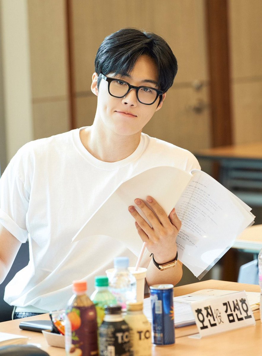 fabseonho's tweet photo. BIGGEST COMEBACK OF THE CENTURY https://t.co/Yw4Rllt7Tb