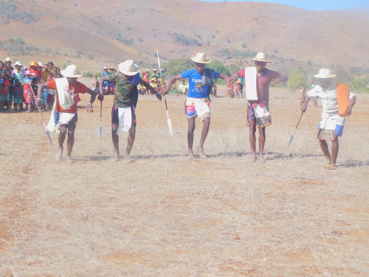 Chris Birkinshaw (@c_birkinshaw) on Twitter photo Last week mini cultural/biodiversity festivals were held at 4 villages around Vohidava-Betsimilaho PA #Madagascar. Events included football, relay races, traditional dance, and yes, speeches about biodiversity from local VIPs. <a href="/MoBot_Research/">MoBot Research Dept.</a> Last week mini cultural/biodiversity festivals were held at 4 villages around Vohidava-Betsimilaho PA #Madagascar. Events included football, relay races, traditional dance, and yes, speeches about biodiversity from local VIPs. <a href="/MoBot_Research/">MoBot Research Dept.</a>