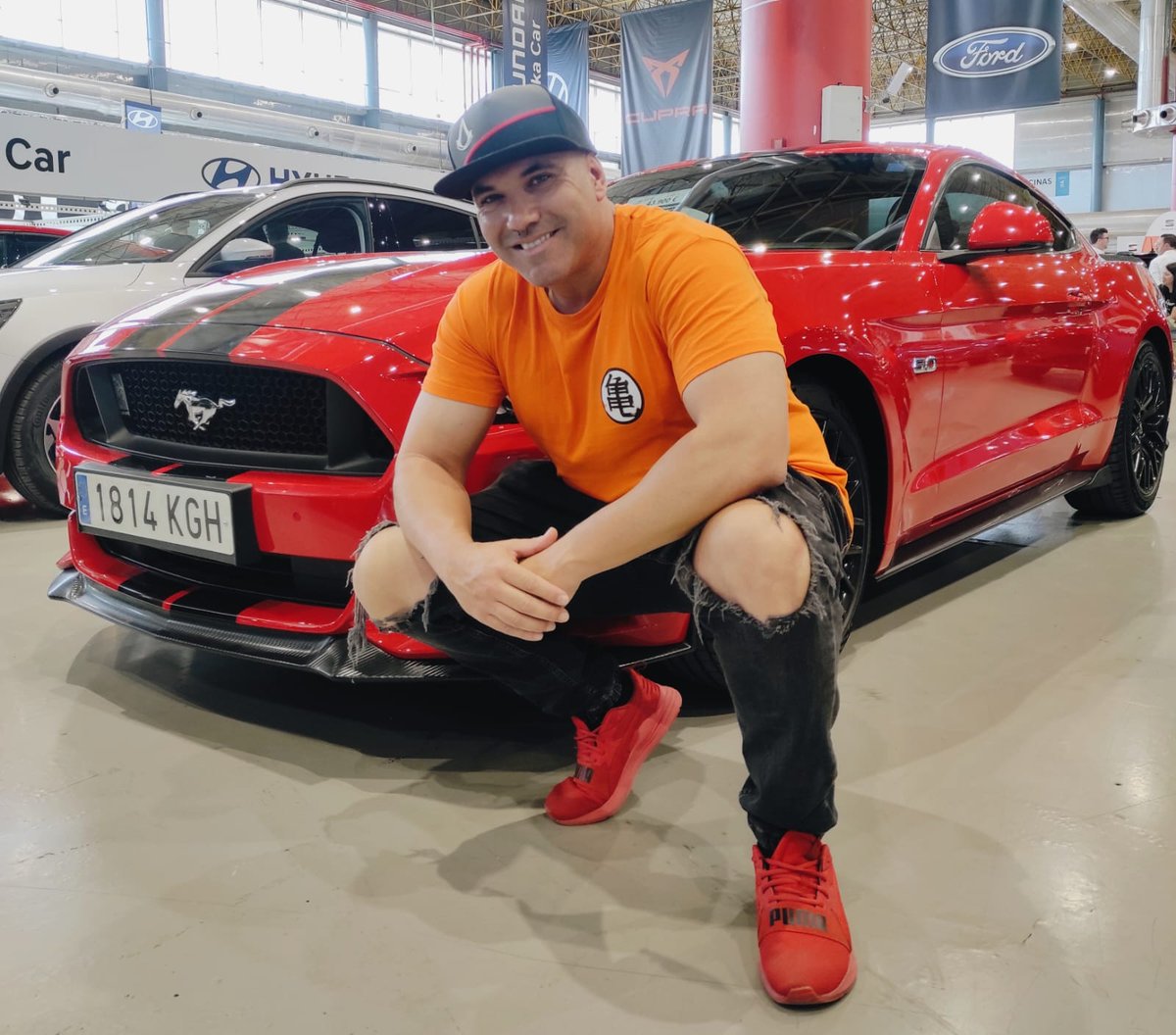 dakid520's tweet photo. Este es el coche que me habría comprado en FIRAUTO Expocar Alicante. Eso sí, si tuviese la pasta,mientras.... Seguiré con mi motillo XD.
#dakid520 #firauto #firautoalicante #firautoexpocar #motor #feriadeautomovil https://t.co/uFp70LXrOw