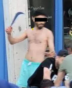 Peer_Estroika's tweet photo. Die Morgenlage:
#Stuttgart: Messer-Mann sticht bei Fanfest auf drei Gäste ein
Erfurt: Mann in Erfurt erschossen
Saarland: Männer gehen mit #Messer und Machete aufeinander los
Habt einen schönen Donnerstag🗡️🔪 https://t.co/Xesgk6vpw3
