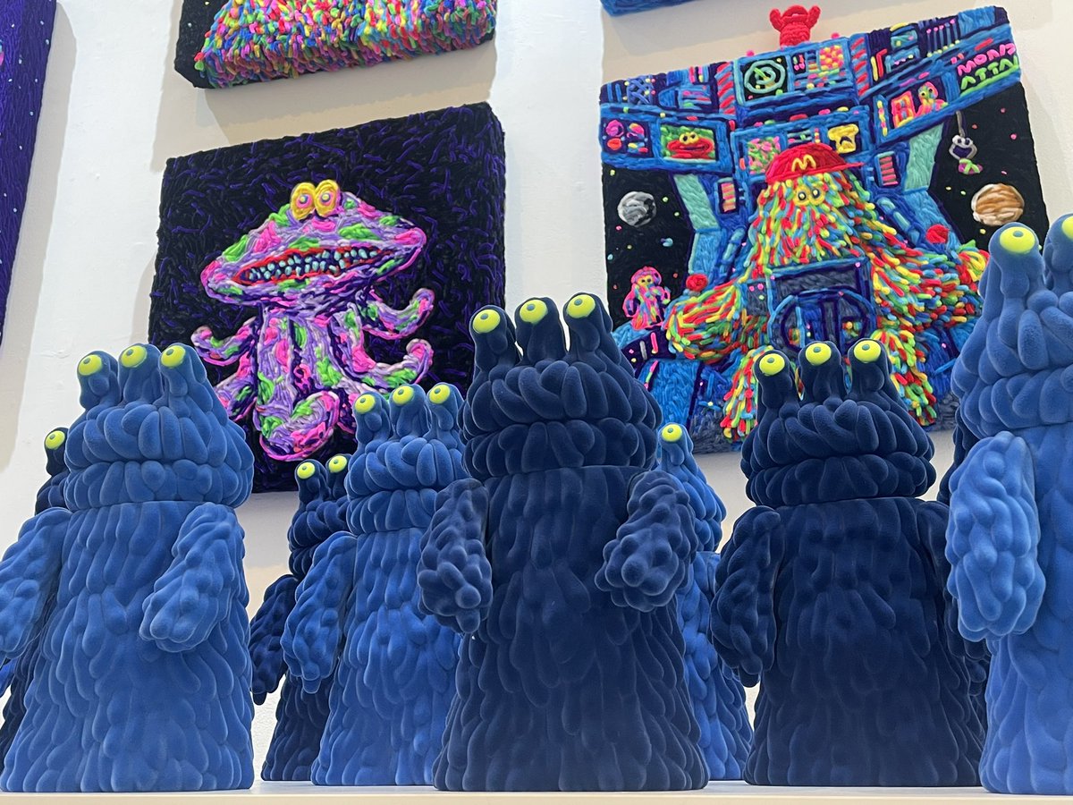 mogols_tokyo's tweet image. 明日発売のソフビ並べました！絶景！
モンスターアタック全開でいきます！
#MATM