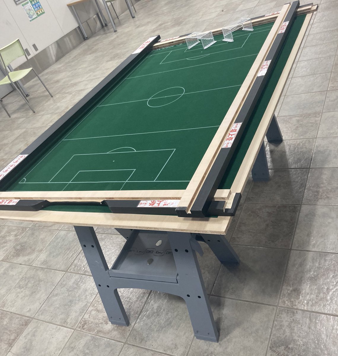 yyurri26's tweet photo. #テーブルフットボール 練習会⚽️

世界のKENZOさんと日本チャンピオンきどさんが来てくれたよ〜✨️贅沢な練習やな😍どんなことも基礎が大切！

そして、ゆりはイタリア代表🇮🇹を手に入れた(笑)

来月もあるよー
やってみたい方は声かけてね🎶

#おはじきサッカー
#Subbuteo https://t.co/S1THj8hUDf