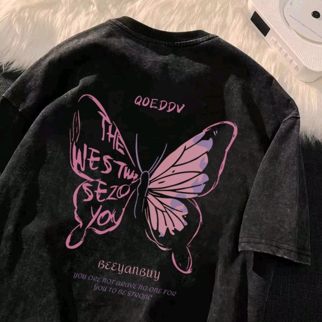 ddrainss's tweet photo. kaos gini tuh cocok banget buat sehari harii, bahannya adem gambarnya juga keren kerenn ‼️ https://t.co/4Z7XhyZX3P