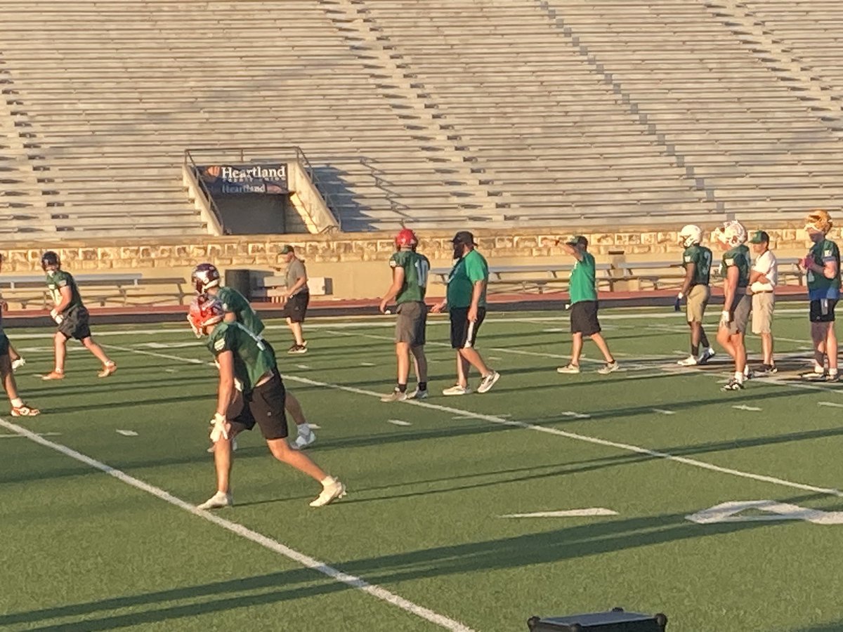 Coach Teeter tweet media