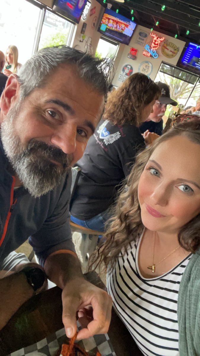 BeckingMyranda's tweet photo. Last weekend was a rarity, a weekend where I didn’t work but we didn’t have kids! Had fun spending it with my favorite guy 🥰🥰🥰 @Coach_Lueck https://t.co/TAZa7aI9wG