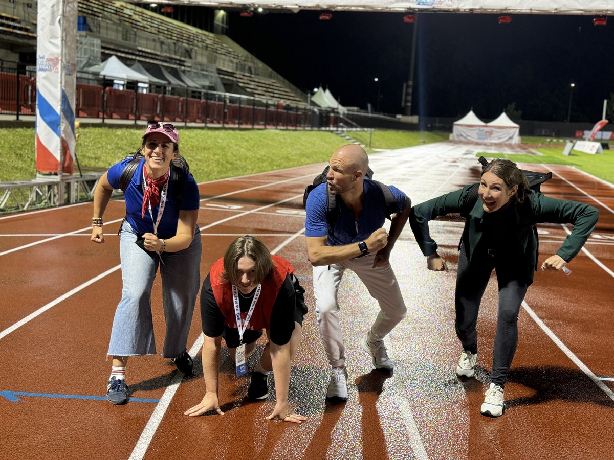 Devin_Heroux's tweet image. It’s a marathon, not a sprint. 

And it’s a good thing we’re not running. 

Day 1 coverage of the Olympic and Paralympic trials complete. Back at it tomorrow. I absolutely adore these three. More to come from our @cbcsports team in Montreal.