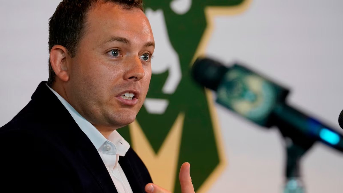 BucksLead's tweet image. The Bucks' draft picks under Jon Horst:

2017: DJ Wilson (17)
2017: Sterling Brown (46, via PHI)
2018: Donte DiVincenzo (17)
2020: Jordan Nwora (45)
2021: Mamu &amp;amp; Georgios (54 &amp;amp; 60 via IND)
2022: MarJon (24)
2023: AJax (36), Chris Livingston (58)
2024: AJ Johnson (23), TBD (33)