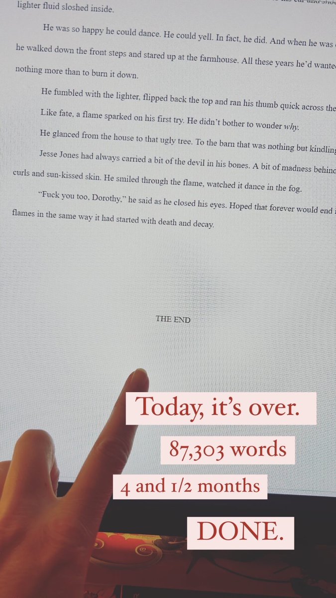 Rachel “Apple Tater” Victor 📚✨ tweet media