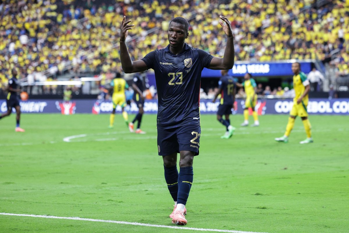 Mohxmmad's tweet photo. Moises Caicedo 🇪🇨 https://t.co/NA35OFzZgd