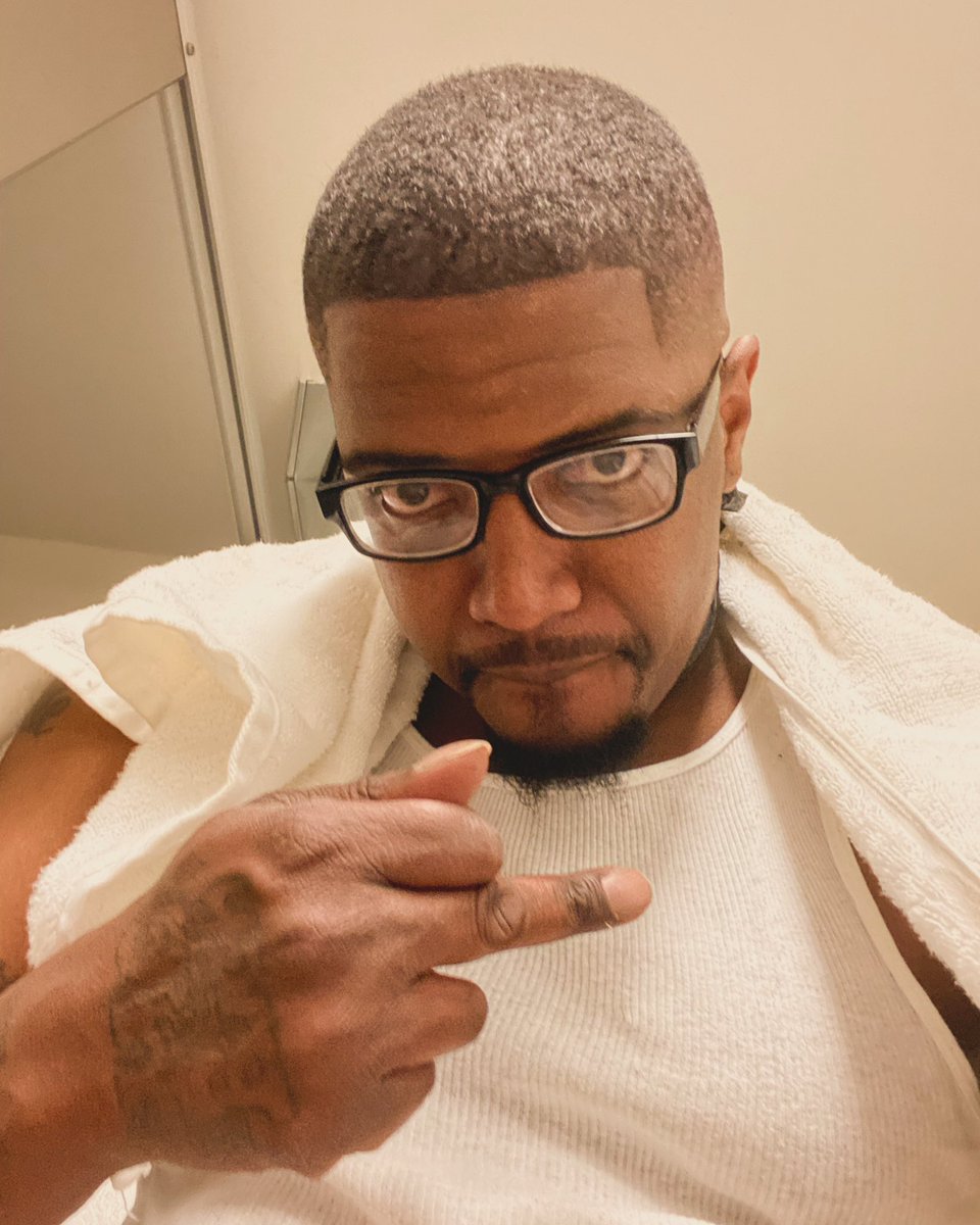 I cut the dreads off. #imback