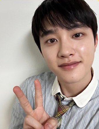 my_D12's tweet photo. 이 사이 7년 있는데 어째 더 젊어졌다고 https://t.co/0lD93rItBG