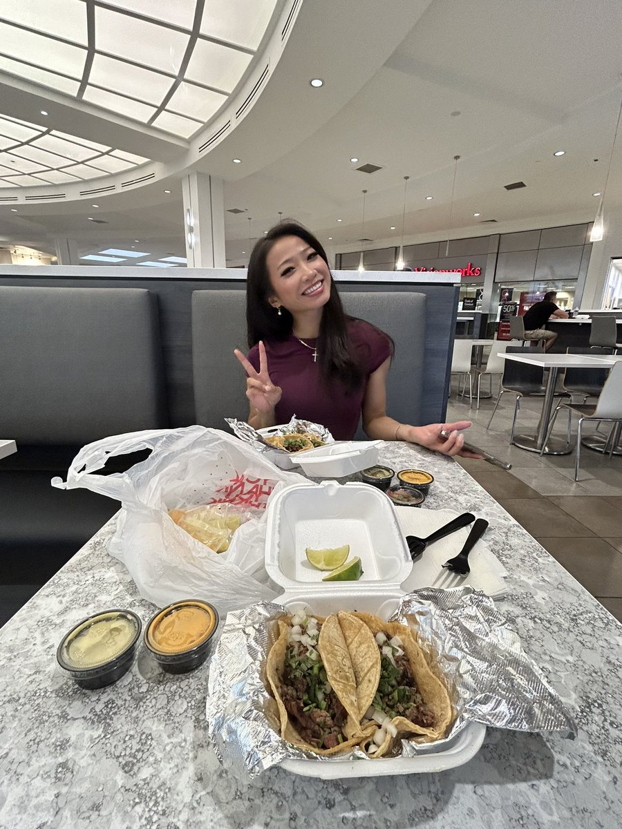 bestie and i are back togetherrrr!!🙂‍↕️