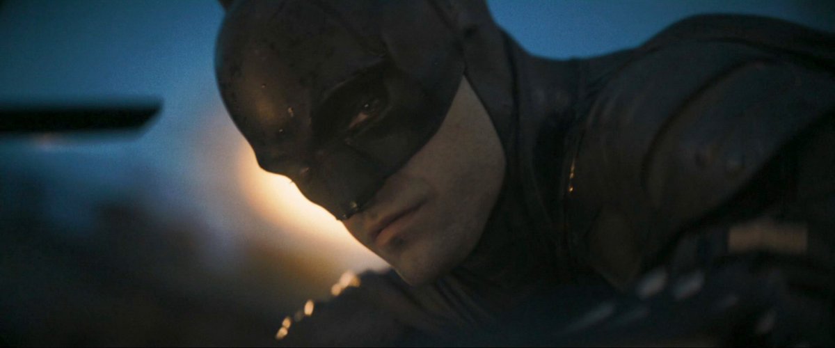 . (@batmancurated) on Twitter photo 