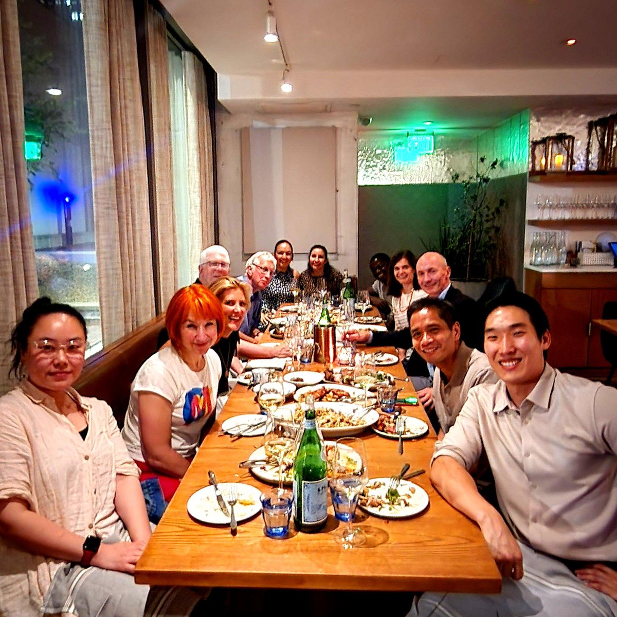 Wonderful dinner/evening with great minds! #AICR #WCRF

@DrBrockton_AICR <a href="/rachelGormley_/">r a c h e l G</a> <a href="/KarenBrownTV/">Karen Brown</a> <a href="/AndyChanMD/">Andy Chan</a> <a href="/FionaMalcomson/">Fiona Malcomson</a> <a href="/DrPMitrou/">Giota Mitrou</a> <a href="/LYang_Or/">Lin Yang</a> @ShamsWhite Jennifer Ligibel, Rudolf Kaaks, Stephen Hursting, Fred Tabung

<a href="/aicrtweets/">American Institute for Cancer Research</a> <a href="/wcrfint/">WCRF International</a> <a href="/WCRF_UK/">WCRF</a>