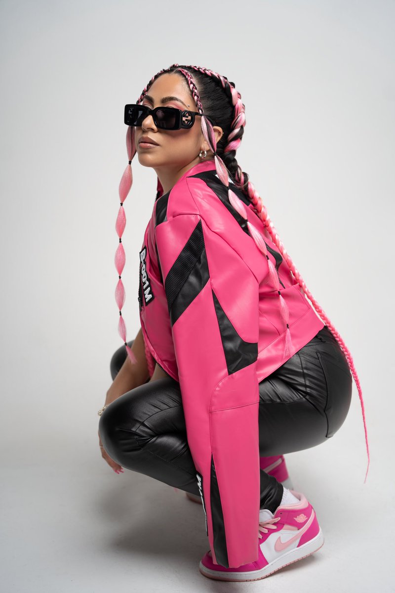 IAMCCLOVE's tweet photo. Google maps said it’s my turn 🏎️🏁

💄: @badxpiece https://t.co/0SgKQfav0X