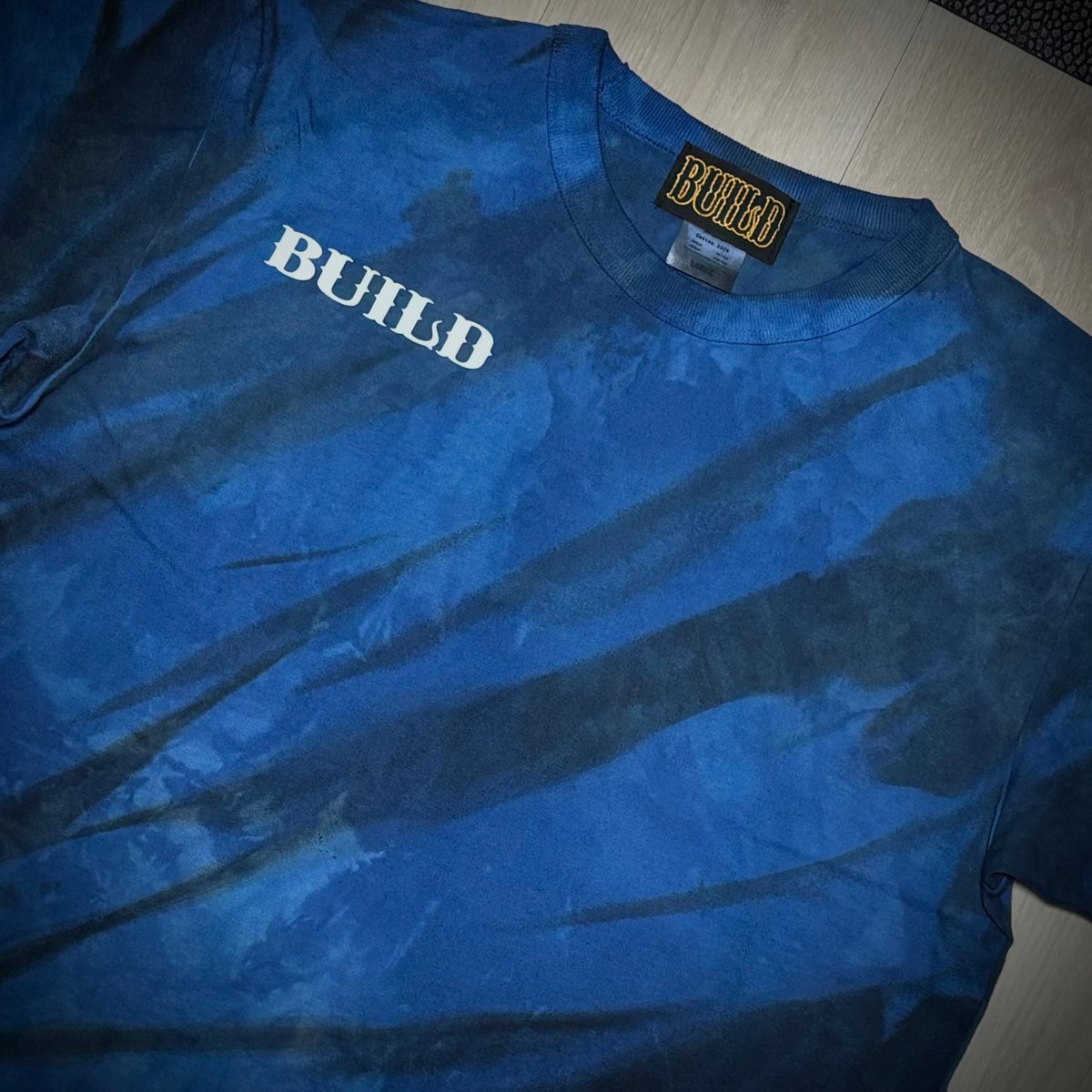 Build_Clothing's tweet photo. Build Thunder Tie Dye SS-T（BLUE/BLK）

https://t.co/EbdXEx47l4

#buildclothing #tshirt #tshirts #sst #sstee #tiedye #ビルドクロージング #tシャツ #タイダイ #タイダイtシャツ #タイダイ染め #タイダイ柄 https://t.co/gj5VWLu2GB