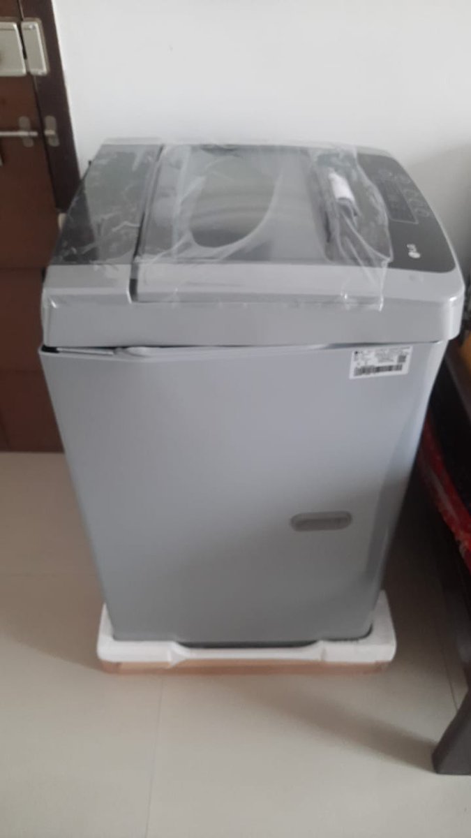 hkanitkar's tweet photo. Yo @amazonIN 
We had placed an order for LG washing machine from https://t.co/pUhxJKIYqW on 09/06/24 which was subsequently delivered. Unfortunately, wen the installer opened the box, it was found to be damaged. FYI, Order no. 40664047756935517 https://t.co/gO097ePvg1