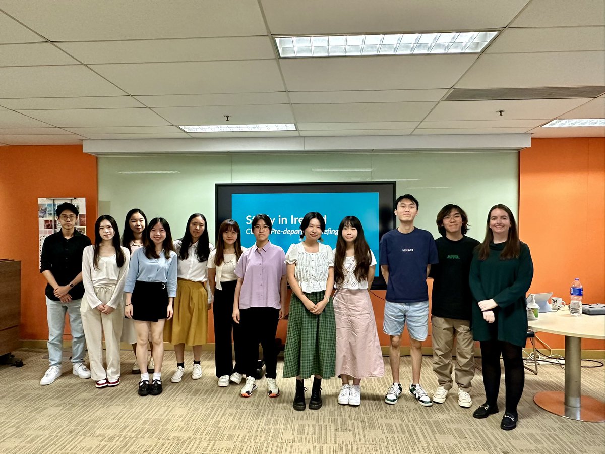 IrelandinHK's tweet photo. Deputy Consul General Katrina Devine was glad to host a pre-departure briefing for students from @CUHKofficial, who will be departing to 🇮🇪 for exchange programmes in the new academic year. We wish them the very best of luck!☘️ @tcddublin @ucddublin https://t.co/hv9hZSMX2z