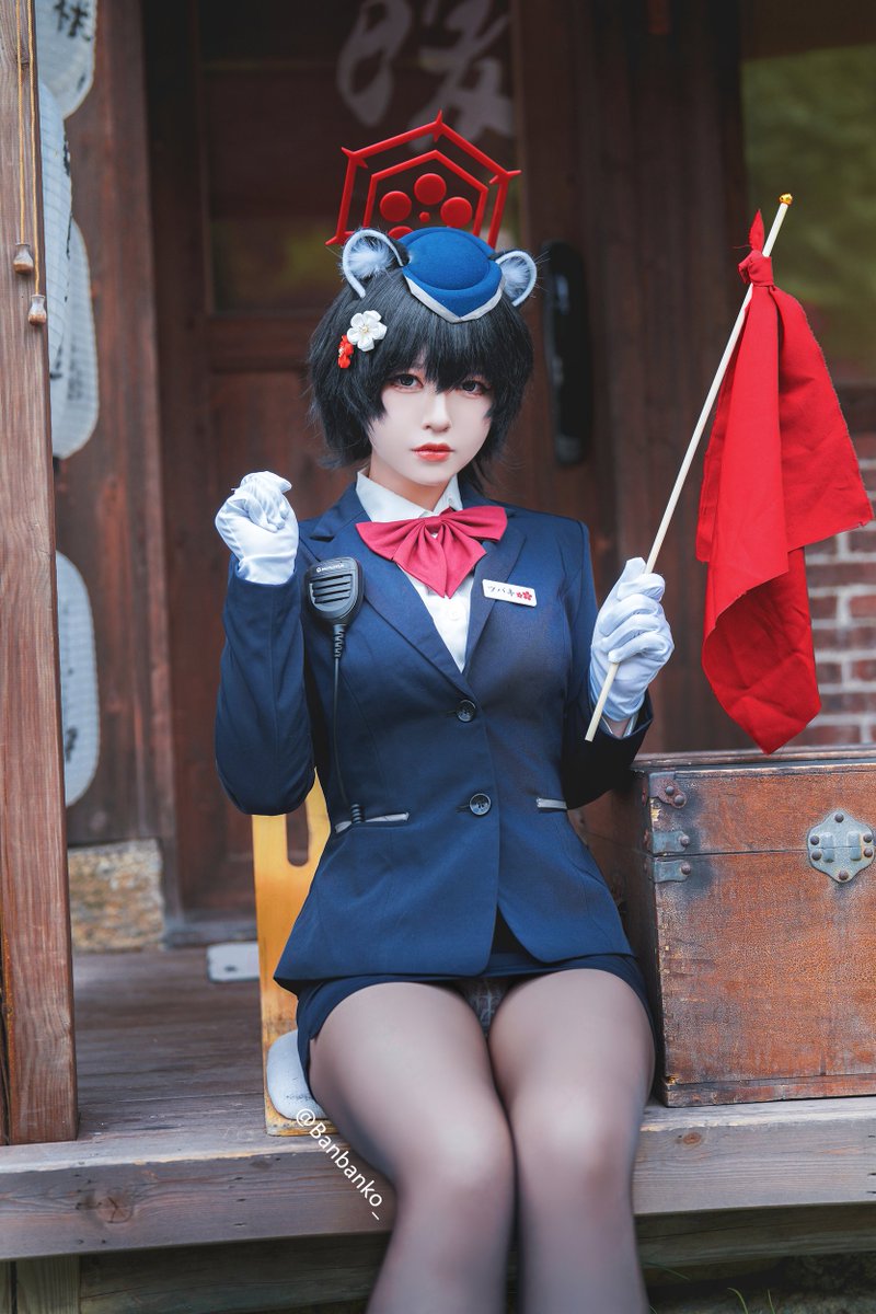 老师～这次椿来当导游了🚩

#ブルアカ #BlueArchive #蔚藍檔案 #春日椿 #ツバキ https://t.co/YBtcs62wZp