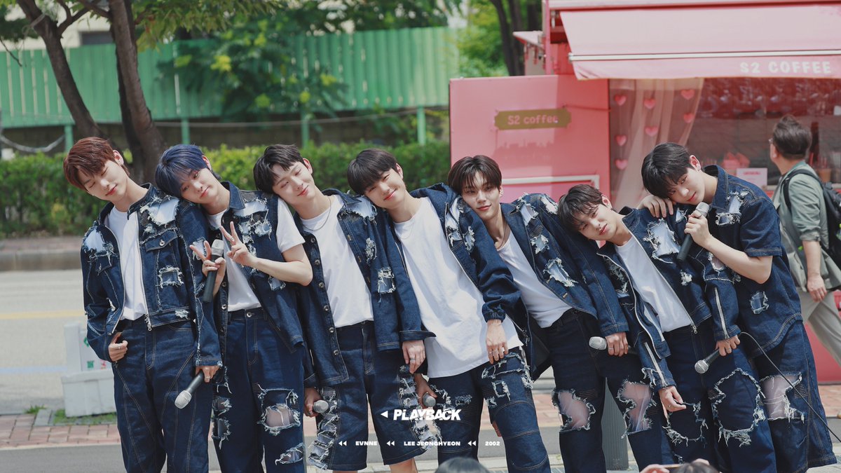 playback2002's tweet photo. 240627

이븐의 청춘 🍃🍀

#이정현 #LEEJEONGHYEON 
#이븐 #EVNNE https://t.co/1KTowGtV06