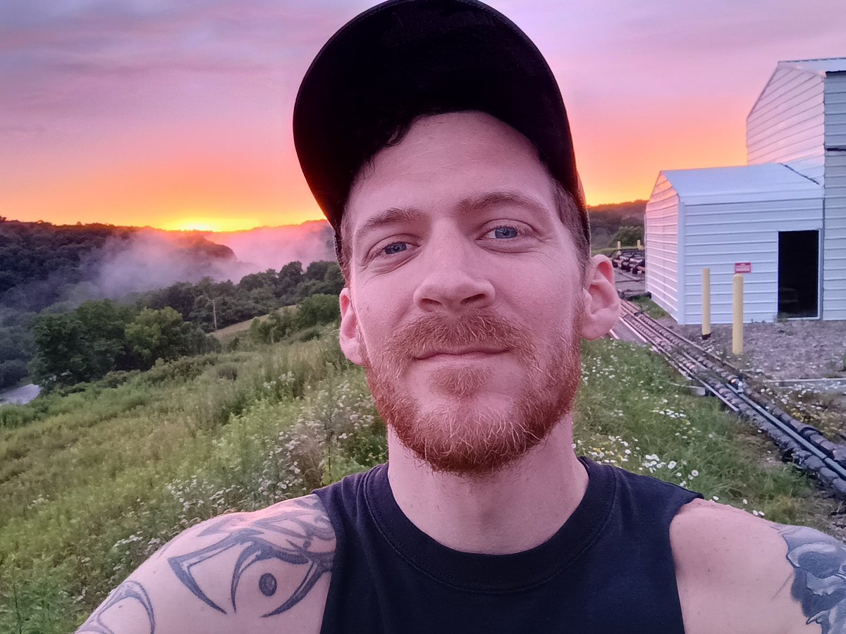 Matt Thomas tweet media
