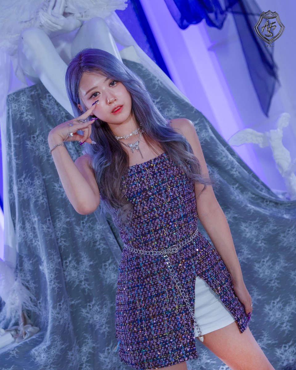 ASTELL_official's tweet photo. Astell 아스텔
Concept photo [BYEOLJJI]
⠀
𝟭𝘀𝘁 𝗦𝗶𝗻𝗴𝗹𝗲 𝗔𝗹𝗯𝘂𝗺 ‘𝗜𝗦𝗟𝗔𝗡𝗗'

📌2024.07.09

#아스텔 #astell #island #아일랜드 #별찌 #아이노 #리니 #마리나 #byeoljji #iknow #lynee #marina https://t.co/HtZIlgyP4r