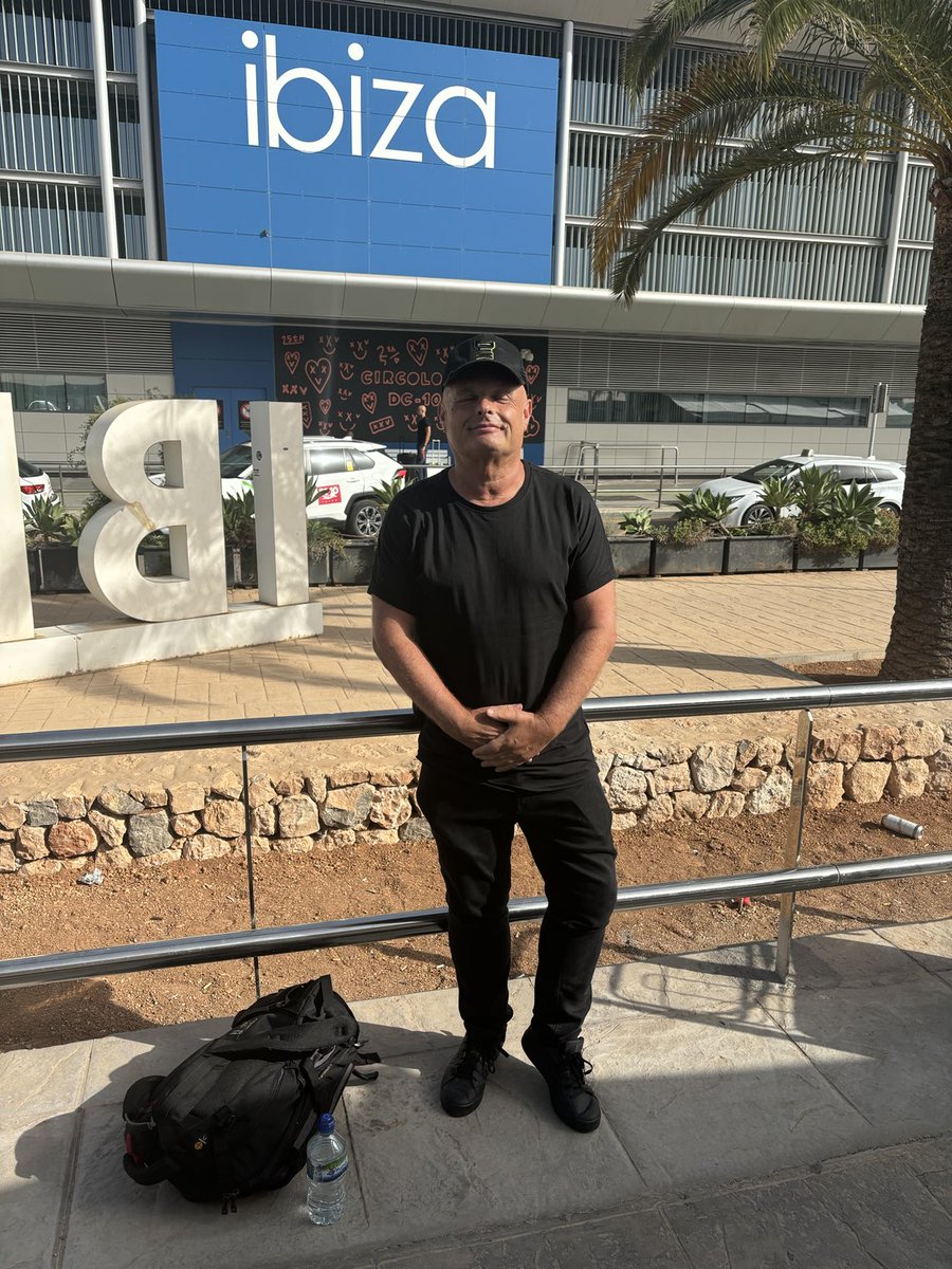 dj_davepearce's tweet photo. Arrived in #Ibiza to play tonight at ⁦@eden_ibiza⁩ Eden Nightclub ⁦@onemoretimeibz⁩ #trancefamily https://t.co/G3NBErFraF