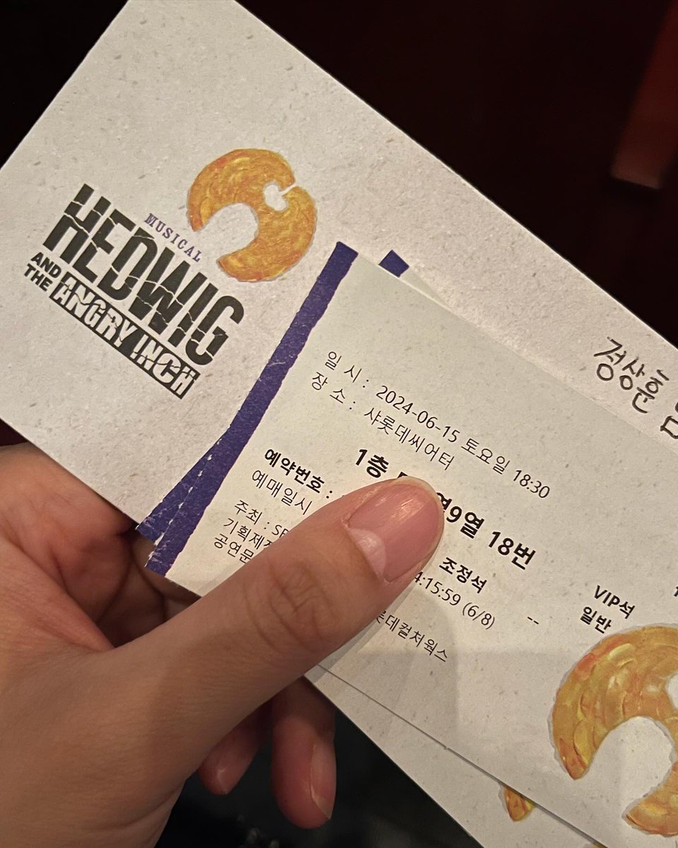 TeamIkSong's tweet photo. cr : ig@ eunhye2345
#헤드윅 #HEDWIG
#HedwigandtheAngryInch
#뽀드윅 #Ppodwig
#조정석 #ChoJungSeok https://t.co/v5peV8HESR
