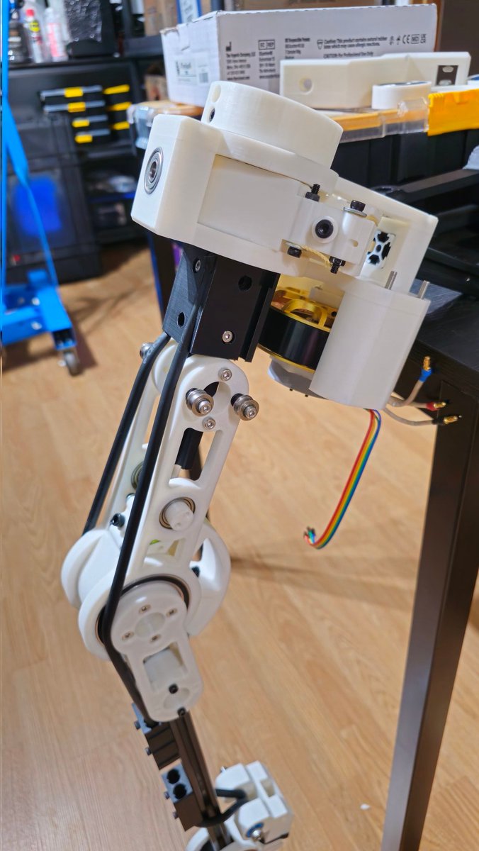 Ian Pritchard (anthro/acc) tweet media