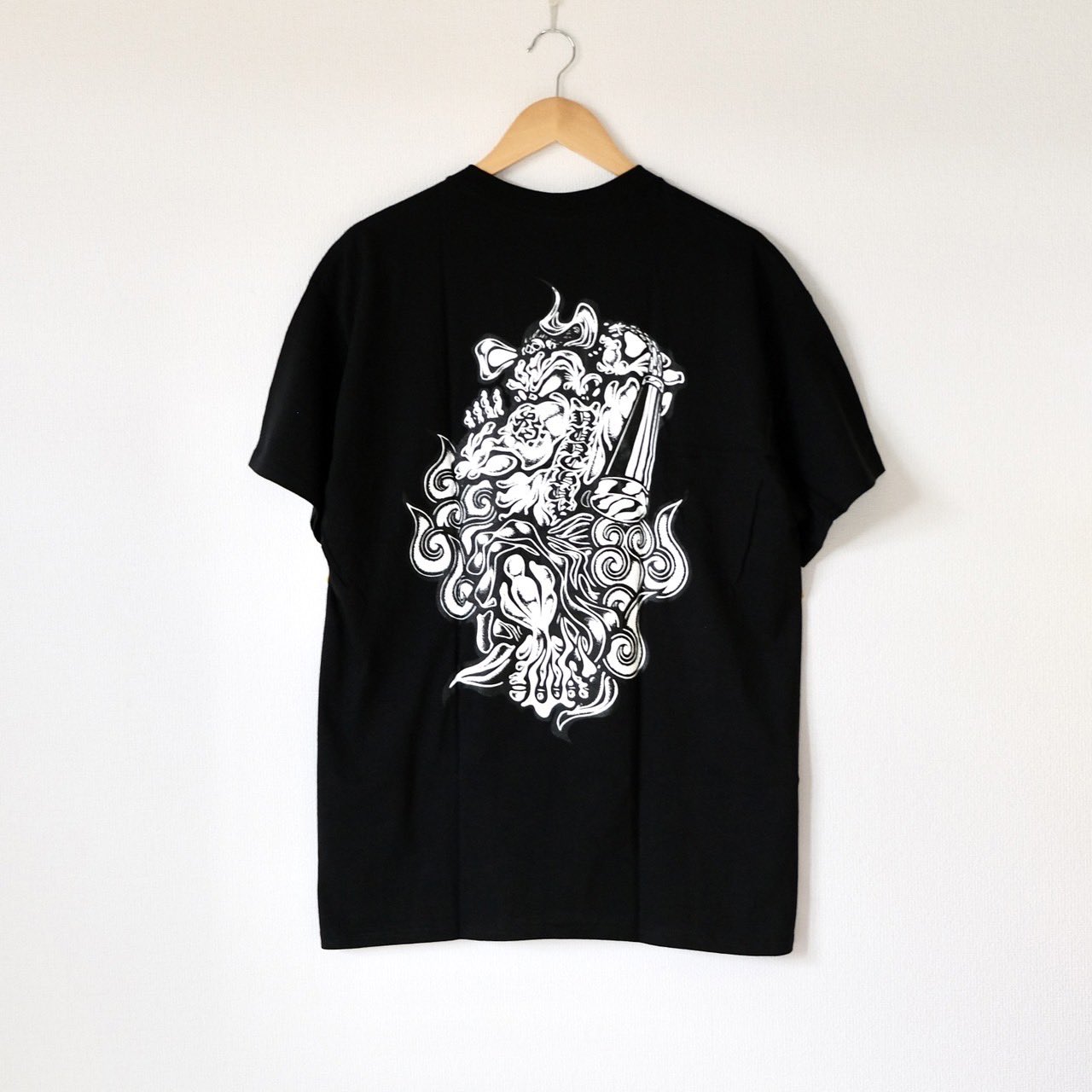 ヌンチャク Tシャツ L 2025年最新】ヌンチャク tシャツの人気アイテム - メルカリ