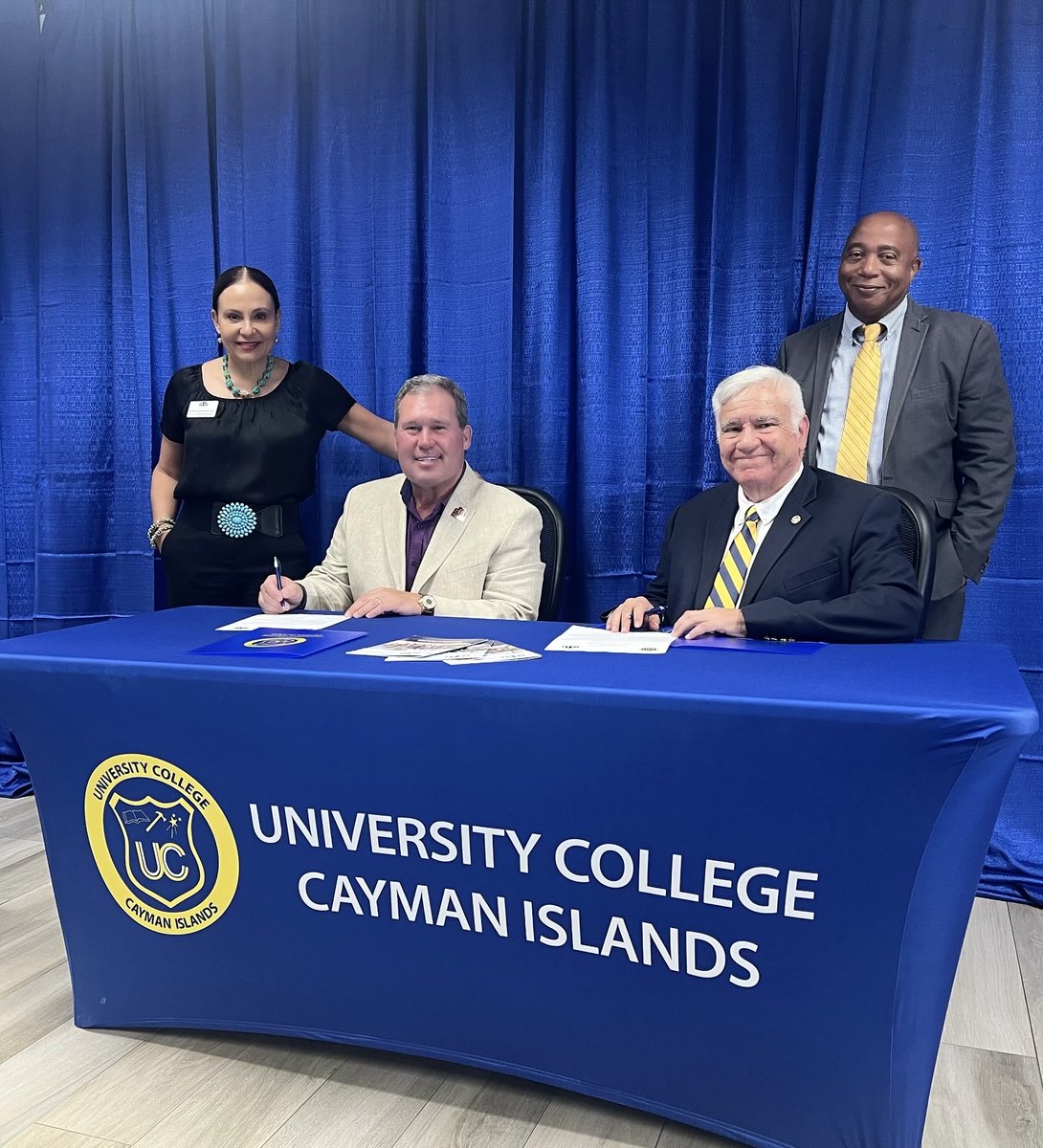 Prez_Armstrong's tweet photo. Today, St. Thomas University Provost Johnson-Garcia & I had the distinct pleasure of signing an MOU with Official University College of the Cayman Islands Pres Robertson & Provost Livingston. We continue our goal to be the “US University of the Islands”! #STUPartners A Great Day! https://t.co/YnD2aEUL7D
